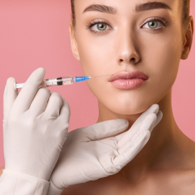 Enhancement natural labios mujer madura Bogotá resultado sutil